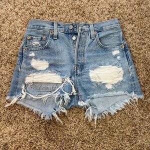 501 Levi Shorts